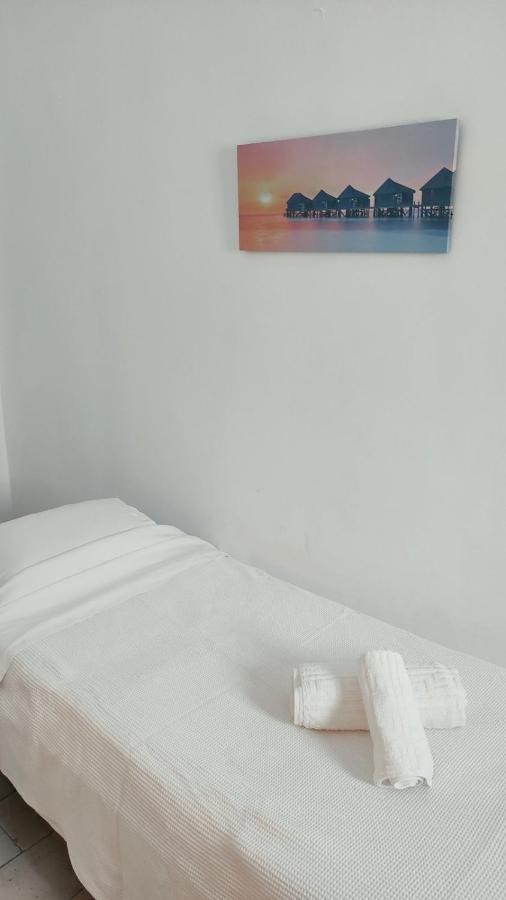 Lampi'S Dolphin Aparthotel Pátmosz Kültér fotó