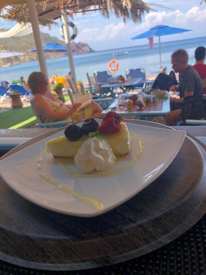 Lampi'S Dolphin Aparthotel Pátmosz Kültér fotó