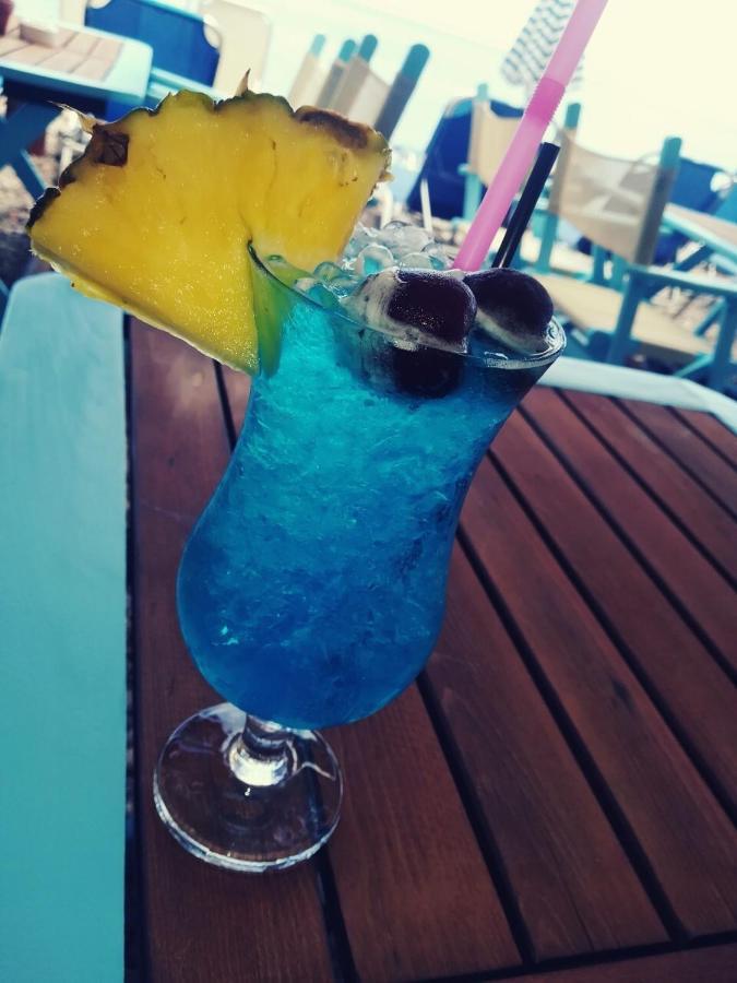 Lampi'S Dolphin Aparthotel Pátmosz Kültér fotó